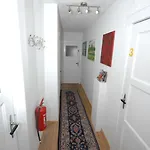 Airportgaestehaus Проживання в сім'ї