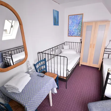 Airportgaestehaus Homestay Bremen