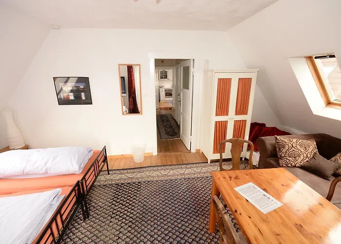 ホームステイ Airportgaestehaus